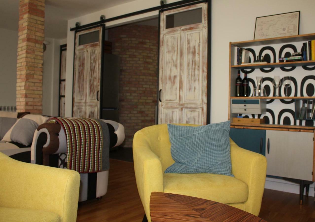 Lardviura Apartment Logrono Luaran gambar