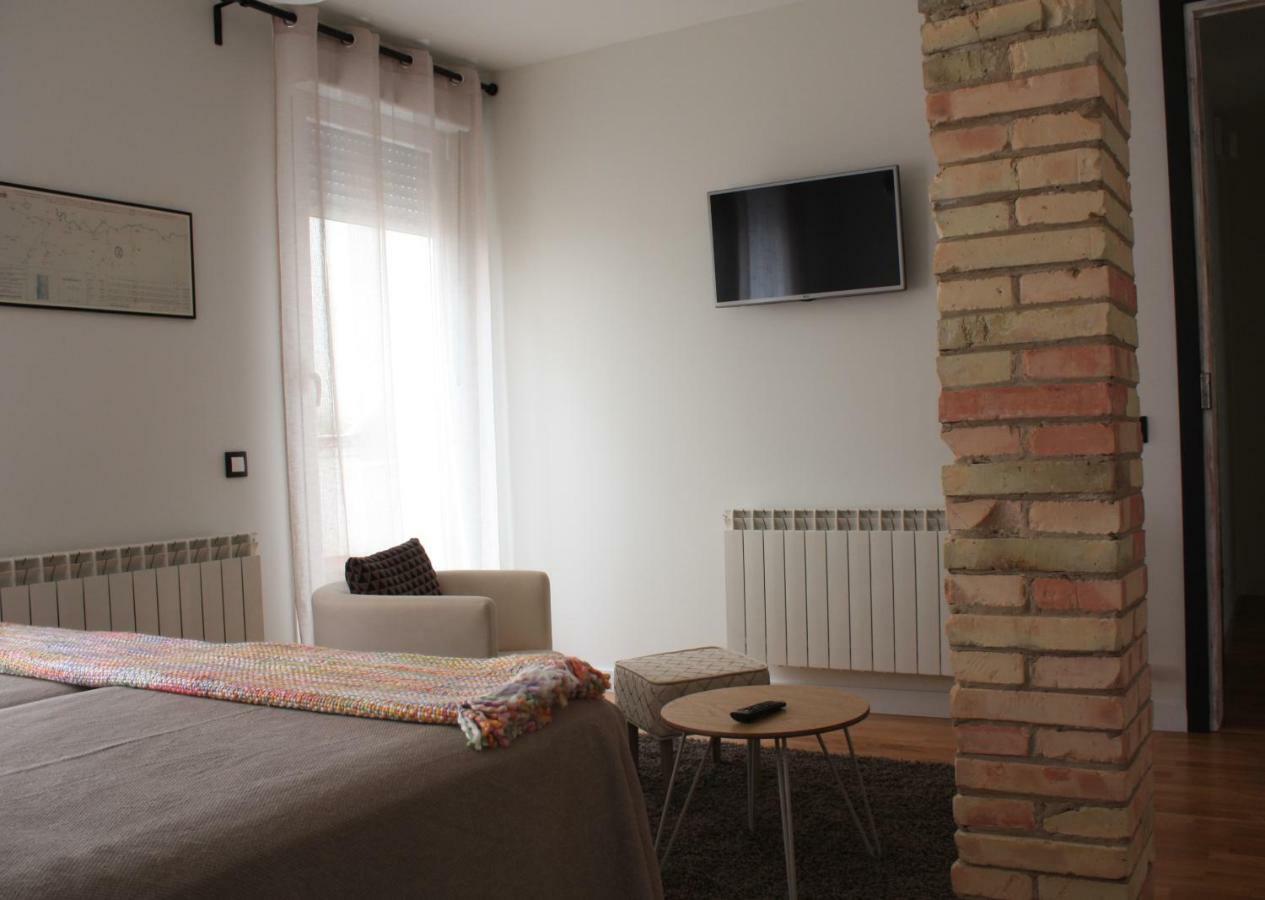 Lardviura Apartment Logrono Luaran gambar